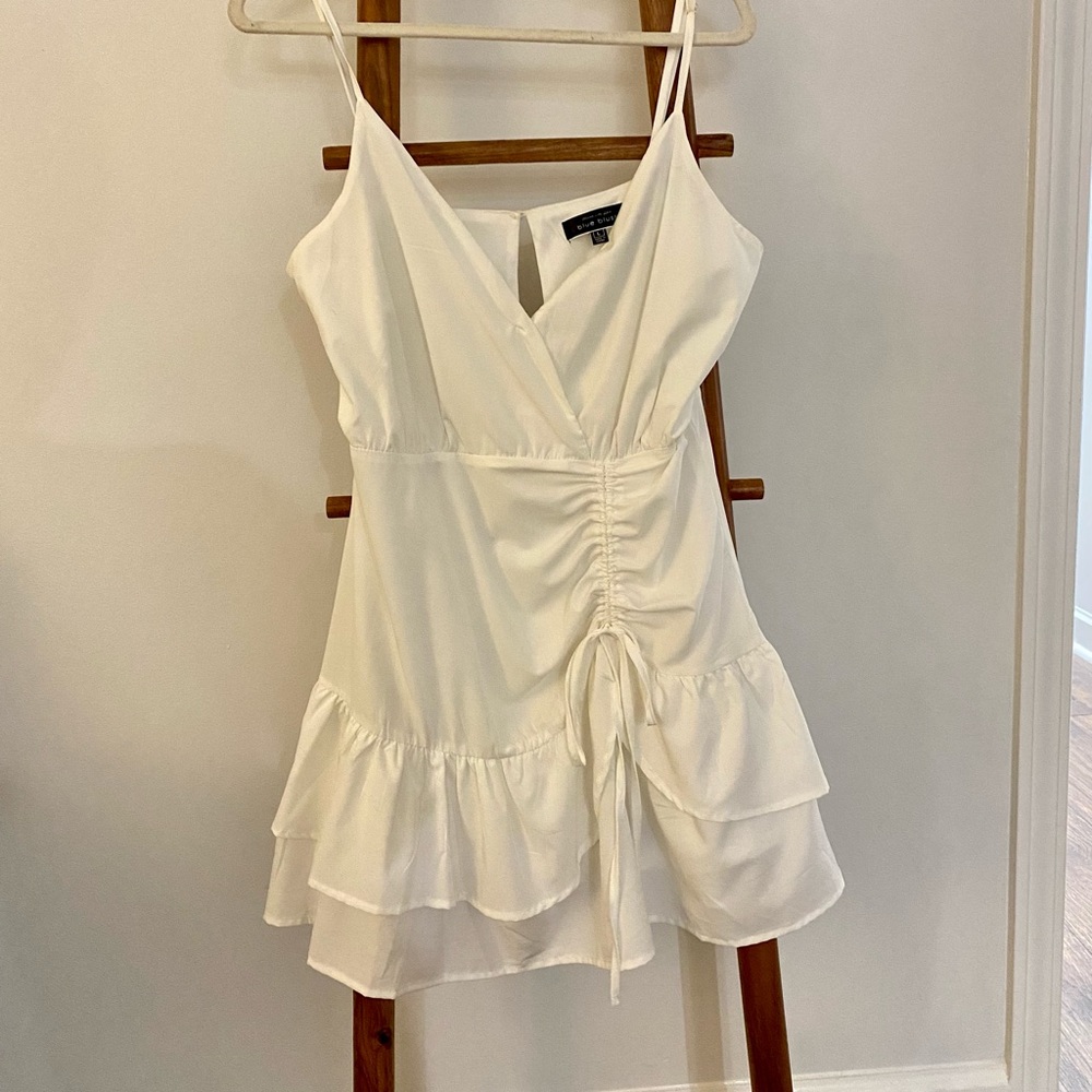 Blue Blush White Spaghetti Strap Dress Size L